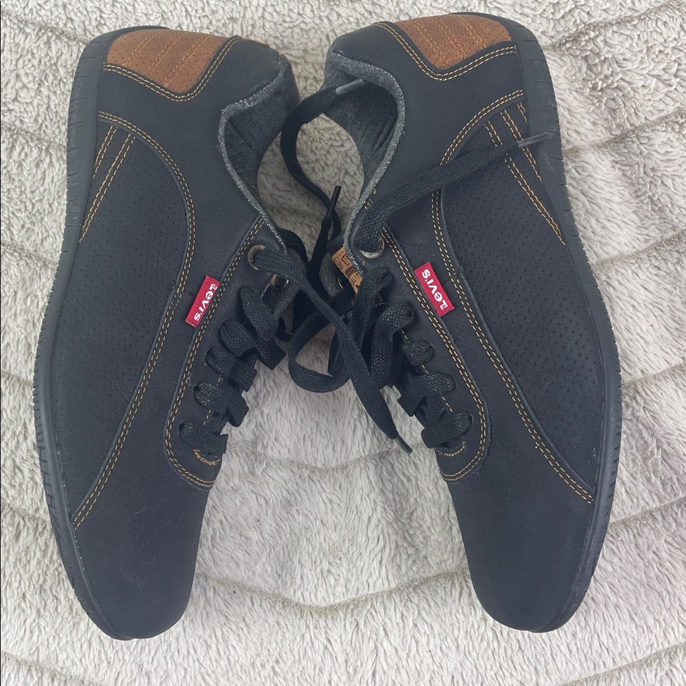 Levi's Black Sneakers